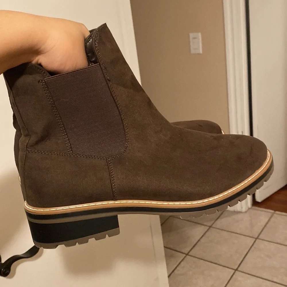 Kensie Klassen Brown Chelsea Boot